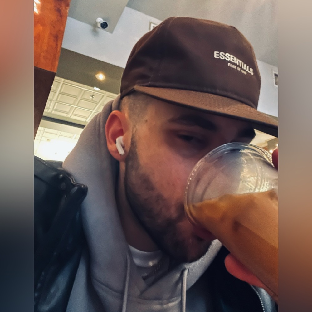 Meet your Posher, Damnstoney